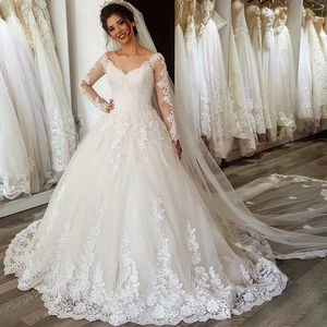 Vestido de Novia кружевное мясное платье свадебное платье V шеи иллюзия с длинными рукавами Примененные примиренные пухлые шариковые платья линии свадебные платья