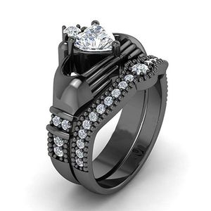 Victoria Wieck Claddagh Gioielli di lusso choucong 10KT Black Gold Filled White Topaz CZ Diamond Gemstones Women Wedding Birdal Ring Set Gift