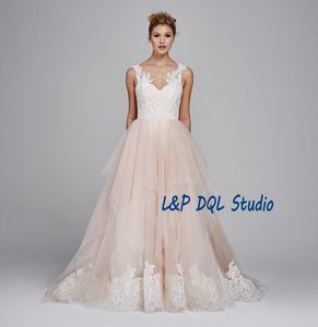 Fairy Ball Gown Wedding Dresses Pleats Blush and Ivory Lace Court Train Bridal Gowns V-Neck Backless Wedding Gowns