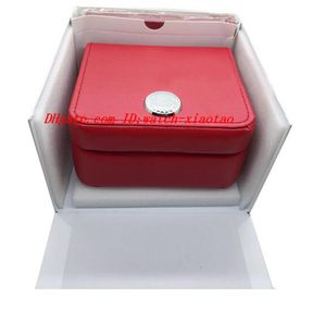 Högkvalitativ Lyx KLOCKA Ny fyrkantig röd låda för klockor Häfteskortetiketter och papper på engelska