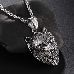 Collana a catena di gioielli da uomo freddo di grandi dimensioni in acciaio inossidabile con pendente a testa di lupo selvaggio di vendita calda