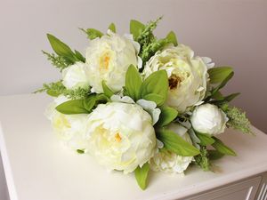 Bellissimo fiore di peonia decorazione domestica Fatto a mano peonia artificiale Mazzo di fiori Accessori da sposa Giardino Bulk Runners 7 fiori pe264v