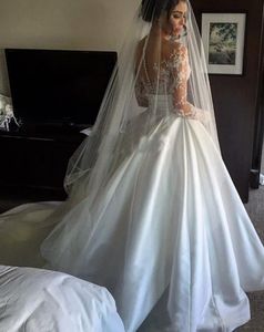 2017 Novos Vestidos de Casamento de Renda Dividida Com Saia Destacável Sheer Neck Mangas Compridas Bainha Alta Fenda Overskirts Bridal Gowns316U