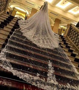 Luxuriöser, maßgeschneiderter, einlagiger, 4 m langer Hochzeitsschleier mit appliziertem Rand, Tüll-Kathedralen-Brautschleier mit Kamm für die Braut