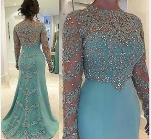 2021 Mint Green New Mother of the Bride Dresses Silver Lace Appliques Pärlade långa ärmar Illusion Plus Size Party Dress Wedding G223Q