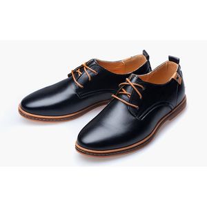 Oxford Sapatos Casuais Homens Moda Homens de Couro Sapatos Primavera Outono Flat Patent Leather Men Sapatos