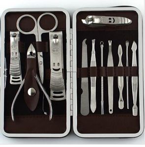 12-in-1-Edelstahl-Pediküre-Maniküre-Set, Nagelknipser, Schere, Nagelpflege, Zange, Cutter, Nagelhautpflege-Set mit Etui