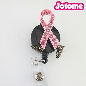 50st/Lot Custom Key Rings Bling Rhinestone Pink Ribbon Badge Reel Infällbart sjuksköterska gåva ID -märkehållare