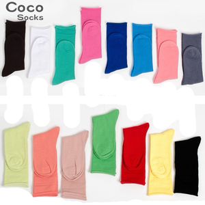 Wholesale- 2016 Minimalist Style Korean Socks Women Candy Colored Harajuku Kawaii Woman Sock Natural Colorful Middle Tube Cute Sox Gril 589