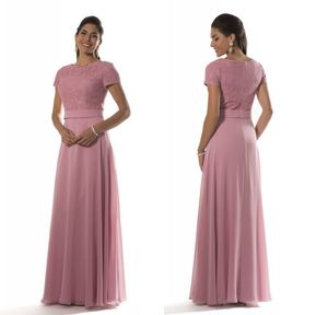 Dusty Różowy Długie Skromne Suknie Druhna z krótkimi rękawami Klejnot Koronki Borsy Szyfonowe Formalne Wieczór Spokój Honor Dress Custom Made