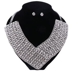 Kostenloser Versand Neue Frauen Kristall Strass Kragen Halskette Choker Halsketten Ohrring Hochzeit Geburtstag Party Schmuck Sets