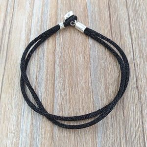 Ткань-шнур браслет черный аутентичный 925 Silverfits Европейские ювелирные украшения в стиле Pandora Beads Andy Jewel 590749CBK-S
