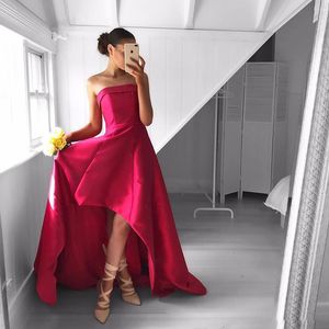 Tanie Rękawów Red Prom Dresses Sweep Train Najnowszy Długość podłogi Długość Hi-Lo Zipper Back Party Sukienka Wieczorowe Nosić Eleganckie Formalne Suknie