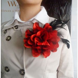Wholesale- Flower Feather Brooch Hair Accessories Wedding Corsage Large Brooches For Women And Men Broches Jewelry Fashion Rooch 2XZ12 Pins,
