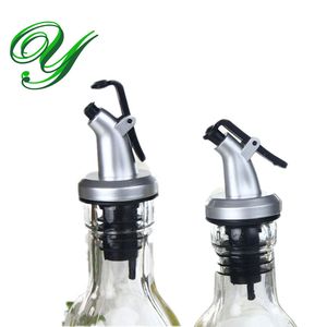 Olive Oil Sprayer Liquor Dispenser Wine Cork Pourers spout flip top beer bottle cap stopper tap metal faucet bartender bar tools accessories