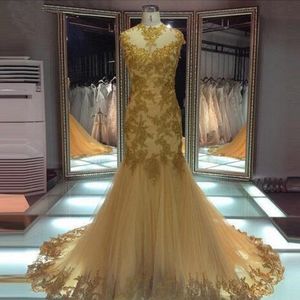 Oszałamiający Szampański Złoto Backless Mermaid Sukienka ślubna Sheer Jewel Neck Zroszony Koronki Aplikacje Tulle Suknie Ślubne Otwórz Wróć Court Train