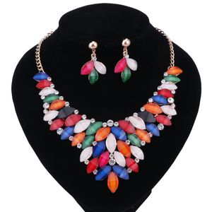 Ny Hot Fashion Statement Resin Pärlor Kristall Bohemian Halsband Örhängen Smycken Sätta Kvinnor Stam Smycken Tillbehör