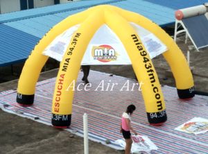 Tenda da ragno pubblicitaria gonfiabile all'aperto a 6 gambe personalizzata gialla con logo per stazioni radio nella stazione di eventi statunitensi prodotta in Cina