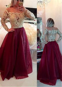Organza Off the Shoulder Neckline A-line Prom Dresses With Lace Appliques & Beadings & Rhinestones Two Stones Evening Dress