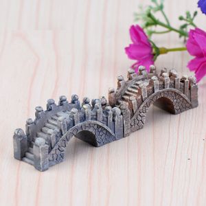 Yapay Vintage Köprü Mini Craft Minyatür Peri Bahçesi Ev Dekorasyon Evleri Mikro Peyzaj Dekoru DIY Accessories304r