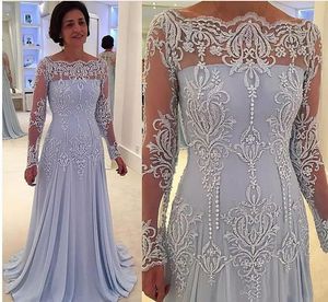 Bateau mor till brudklänningarna med spets applique långa ärmar formella klänningar tiered a-line skräddarsydda kvällsklänningar 2017 elegant