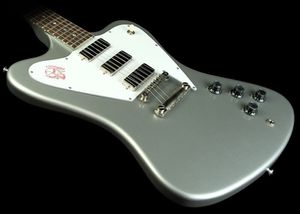 Custom Shop Vintage Non Reverse Fire Thunderbird Silberne E-Gitarre, weißes Schlagbrett, 3 Tonabnehmer, Chrom-Hardware, Palisander-Griffbrett