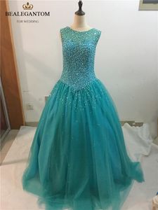 2017 Fashion Scoop Crystal Ball Gown Abiti Quinceanera con paillettes Perline Tulle Plus Size Sweet 16 Abiti Vestido Debuttante Abiti BQ20