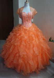 2019 Latest Ball Gown Sweetheart Orange Quinceanera Dresses Ruffles Organza Crystals Beaded Short Sleeves Quinceanera Gowns for Girls