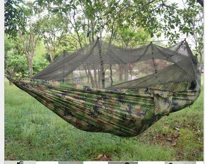 Przenośna tkanina spadochronowa Podwójna osoba Camping Camo Hammock Wiszący łóżko z Moskitiery Sleeping Hammocks na kemping i wędrówki