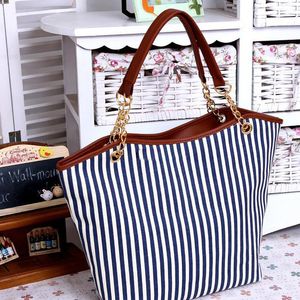 Ny Fashion Womens Axelväskor Kanfas 3Colors 2 Root Stripe Tassel Zipper Medium Soft Totes Hobo Handväska