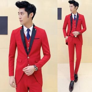 All'ingrosso- 2016 Ultimi disegni Red Tailcoat Tuxedo Abiti da sposa per uomo 3 pezzi / set (giacca + gilet + pantaloni) Abiti da uomo slim fit Groom Terno