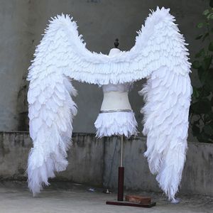 Traje de luxo asas de anjo branco Exposição do estágio de Exibição de Automóveis Exibe adereços de tiro EMS frete grátis