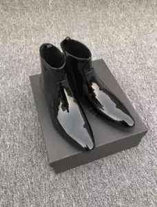 2017 Nowe Mężczyźni Skórzane Buty Patent Skórzane Botki Męskie Point Toe Mujer Botas Party Shoes Black Lustro Skórzany Bota Mężczyzna