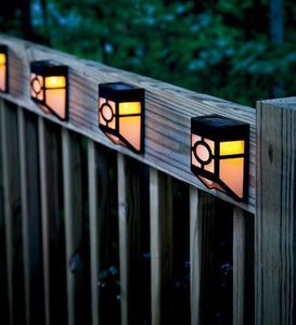 مصابيح جدار تعمل بالطاقة الشمسية في الهواء الطلق LED Garden Yard Light مصابيح عالية السطوع خارج مصباح المناظر الطبيعية