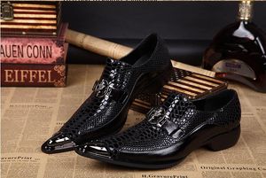 New Arrival Black Snake Skin Genuine Leather Oxfords Handmade Metal Tip Spikes Pointed Toe Slip On Formal Dress Shoes Sexy Fashion Mans 46