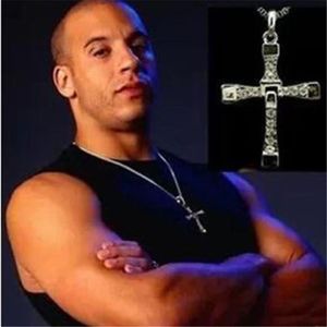 Den snabba och den rasande 7 Dominiska Toretto's Cross Chain Silver Pendant Halsband Smycken Toledo Halsband Charm Christian Cross Jewell
