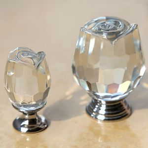 Modern Fashion Creative Pull Rose Clear Glass Crystal Drawer Shoe Cabinet Knobs Dra Silver Chrome Kök Skåp Dörrhandtag