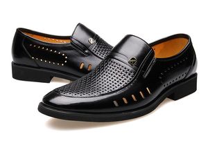 2020 estate Ultime scarpe eleganti da sposo Uomo nero traspirante Scava fuori Scarpe in pelle per sandali da uomo in pelle piatta AX223