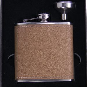 Borwn couro 6oz aço inoxidável hip flask na embalagem caixa de presente preta, espuma interna