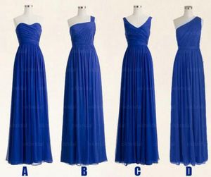 Gratis frakt 4 stilar Royal Blue Chiffon Bridesmaids klänningar billiga stropplösa ruched bodice a linje golvlängd strand bröllopsklänningar