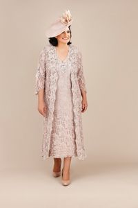 Plus Size Mother Of The Bride Dresses With Long Jacket Lace Knee Length Long Sleeve Ann Balon Mother Of The Bride223I