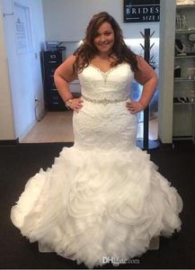 2021 Luxury Mermaid Wedding Dresses Sweetheart Lace Appliques Crystal Beaded Sweep Train Tiered Ruffles Plus Size Formal Bridal Gowns