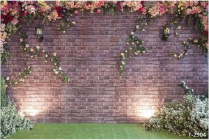 10x6ft Vintage Brick Flower Wall Fondale Matrimonio Luce Romantica Rose Fiori bianchi Pavimento verde Studio Puntelli fotografici Sfondi fotografia