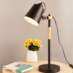 Moderna lampada da tavolo regolabile in stile europeo AC 90-260V Lampada da tavolo per personalità creativa per soggiorno