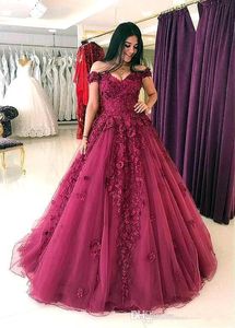 Elegant Off The Shoulder Lace Quinceanera Dresses Tulle Applique 3d Floral Ball Gowns Floor Length Prom Party Princess Dresses BA9857