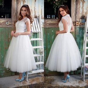 2018 Cheap A Line Wedding Dresses V Neck Cap Sleeves Illusion Lace Applique Beads Zipper Back Plus Size Ankle Length Formal Bridal Gowns