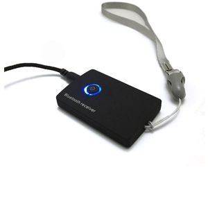 Receptor Bluetooth preto com 3,5 mm de áudio jack preto branco