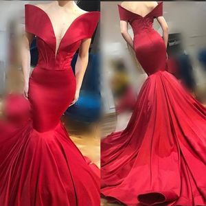 Runway Fashion Off Shoulder Prom Dresses Red Satin Mermaid Evening Gowns Sexy Low Cut Sweep Train Women Formal Party Dress Cheap