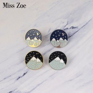 Schneeberg Emaille Pins Gold Silber Sternennacht Mond Abzeichen Brosche Anstecknadel Denim Jeans Hemd Tasche Natur Schmuck Geschenk für Kind