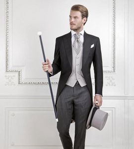Cool Black Groom Tuxedos Mens Wedding Tailcoat Bridegroom Suit Men Suit swallow-tailed Coat (Jacket+Pants+vest)